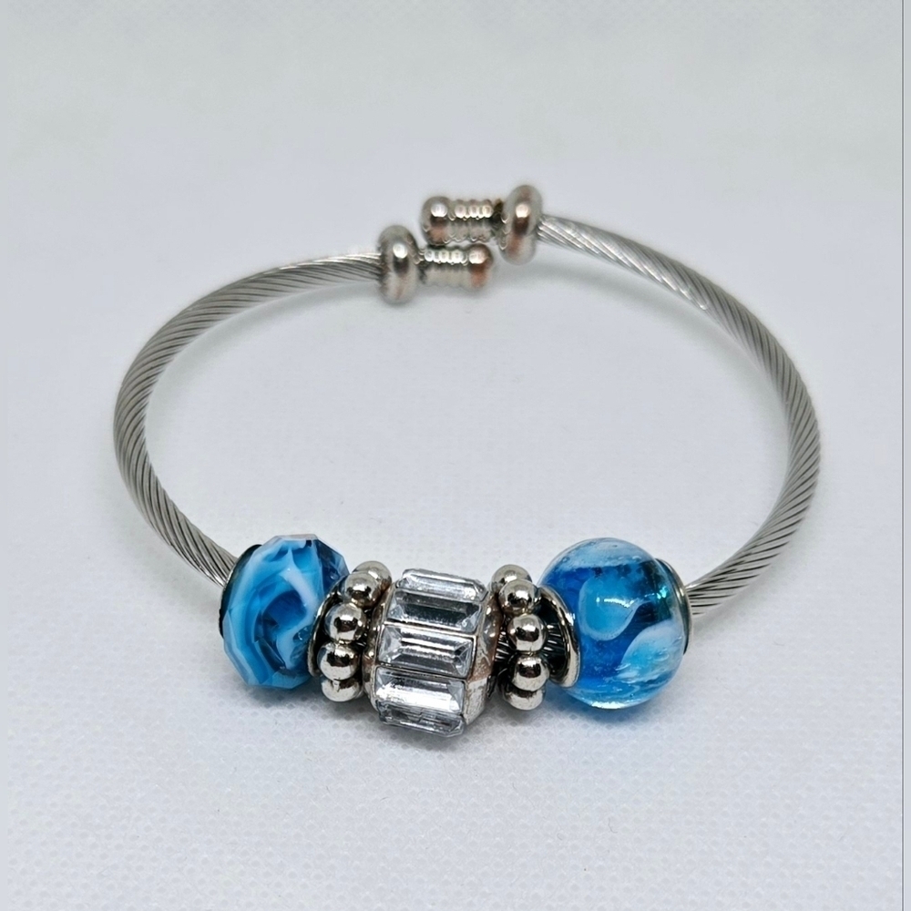 Silver Tone Cable Bracelet Blue Glass Beads Crystal Charm Bangle